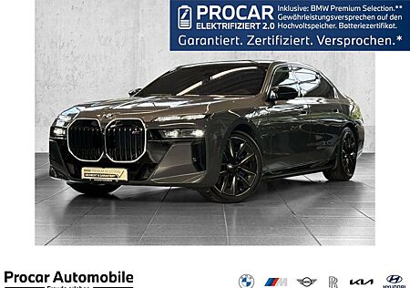 BMW M760e