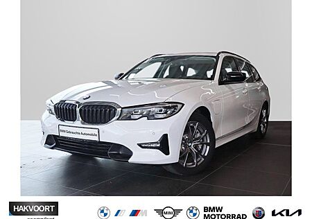 BMW 330E A