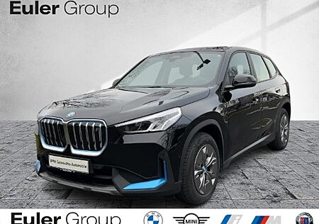 BMW iX1 xDrive30