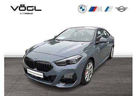 BMW 1er M Coupé 220i xDrive Gran Coupé