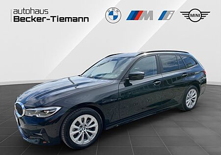 BMW 320i Touring