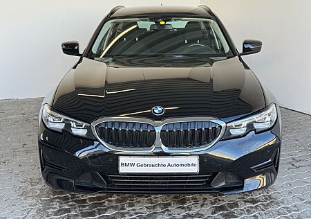 BMW 320I A