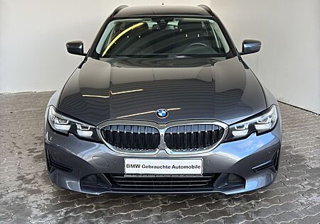 BMW 318I A