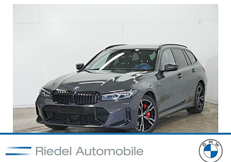 BMW 330e xDrive Touring