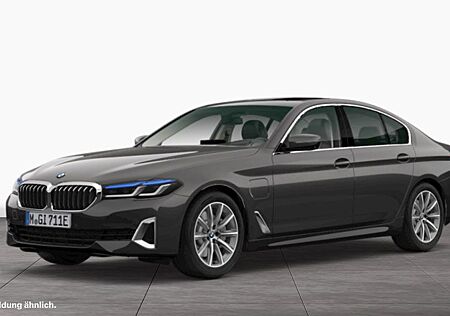 BMW 545e xDrive Limousine