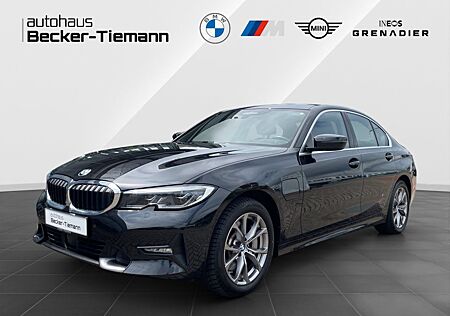 BMW 330e Limousine