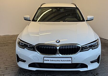 BMW 320d xDrive Touring Hybrid