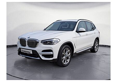 BMW X3 xDrive30e