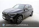 BMW X5 M50i