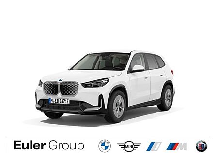 BMW iX1 xDrive30