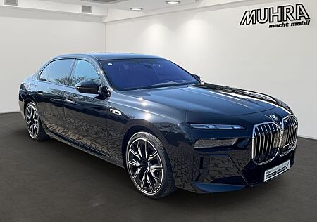 BMW M760e