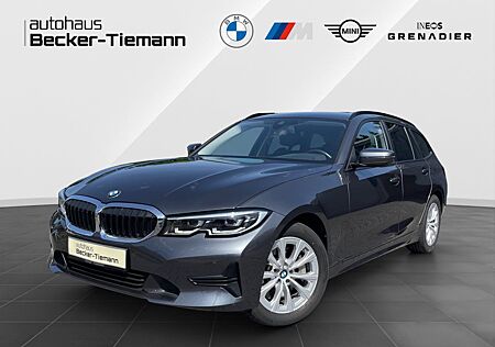 BMW 330i xDrive Touring