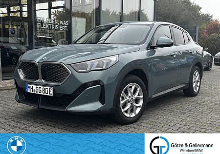 BMW iX2 xDrive30