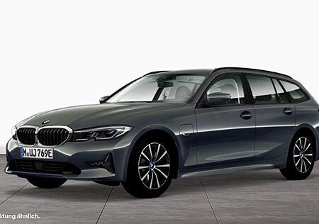 BMW 320e Touring Hybrid