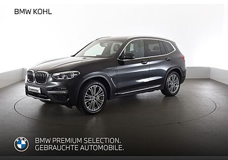 BMW X3 xDrive30e