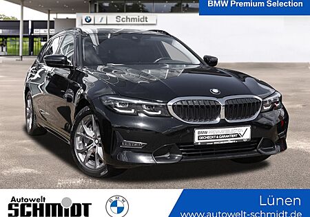 BMW 330e Touring