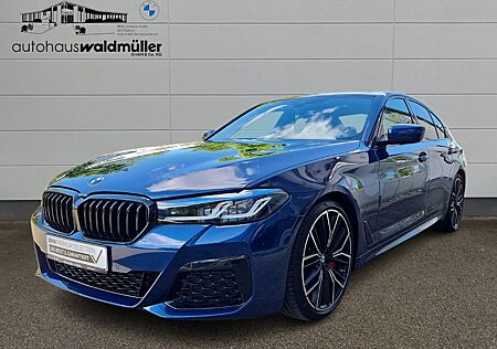 BMW 550 M550i xDrive Limousine