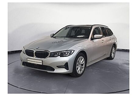 BMW 320d xDrive Touring