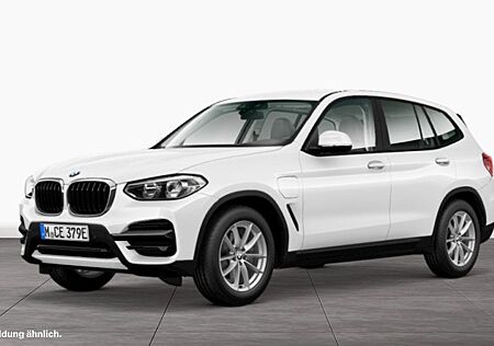 BMW X3 xDrive30e