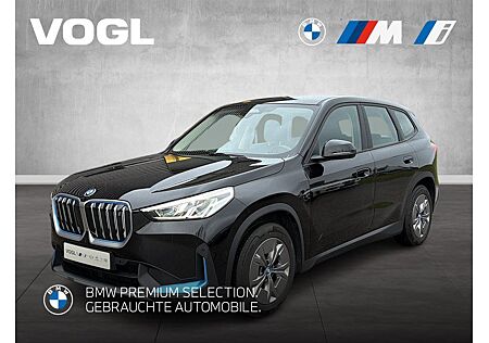 BMW iX1 xDrive30