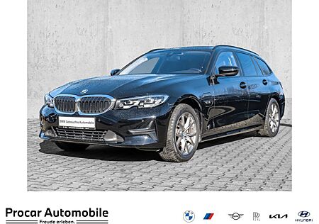 BMW 320e Touring