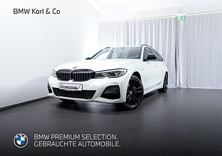 BMW 330e xDrive Touring