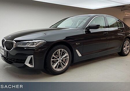BMW 530e Limousine