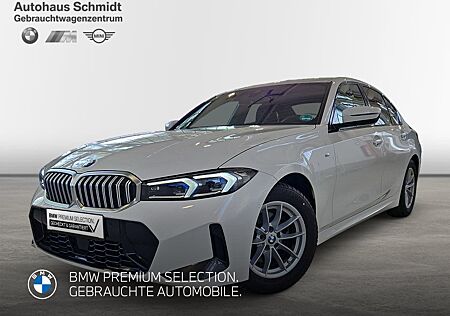 BMW 320i Limousine