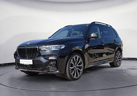 BMW X7 M50i