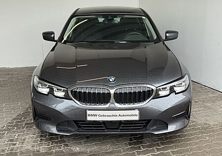 BMW 318d Limousine