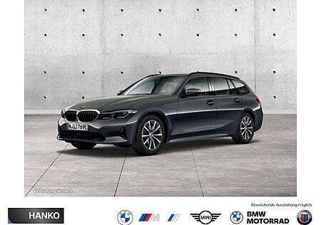 BMW 330e Touring