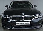 BMW 330e xDrive Limousine