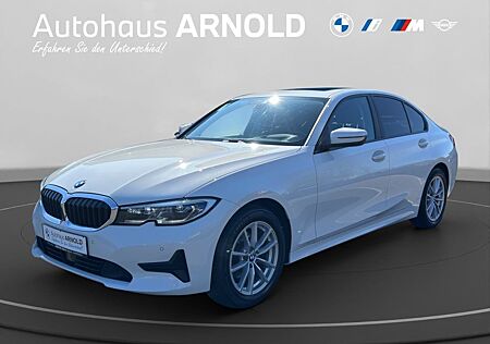 BMW 320i xDrive Limousine