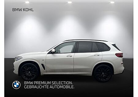 BMW X5 M50i