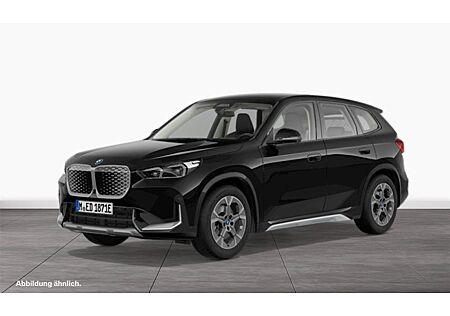 BMW iX1 XDRIVE30