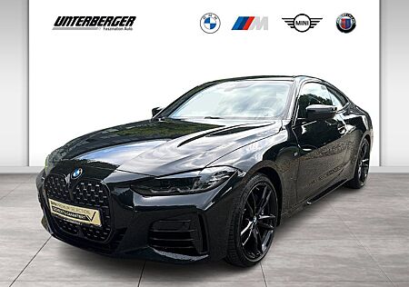 BMW 440 M440i Coupe