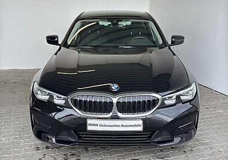 BMW 318D A