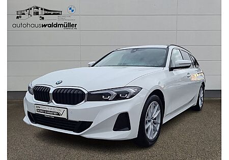 BMW 318i Touring