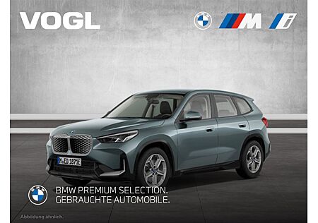 BMW iX1 xDrive30
