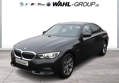 BMW 330E A