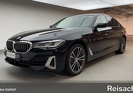 BMW 530e Limousine