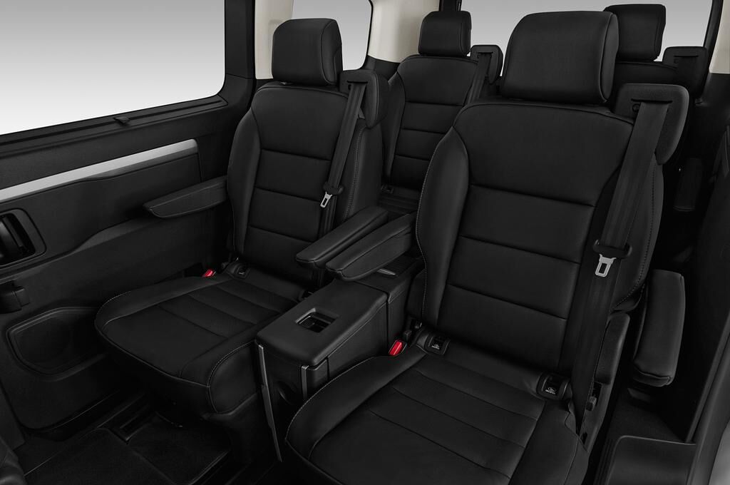 Opel Zafira Life (Baujahr 2019) Innovation 5 Türen Rücksitze