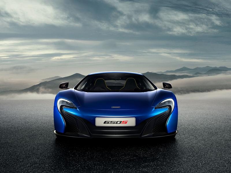 Der McLaren 650S blitzt angriffslustig
