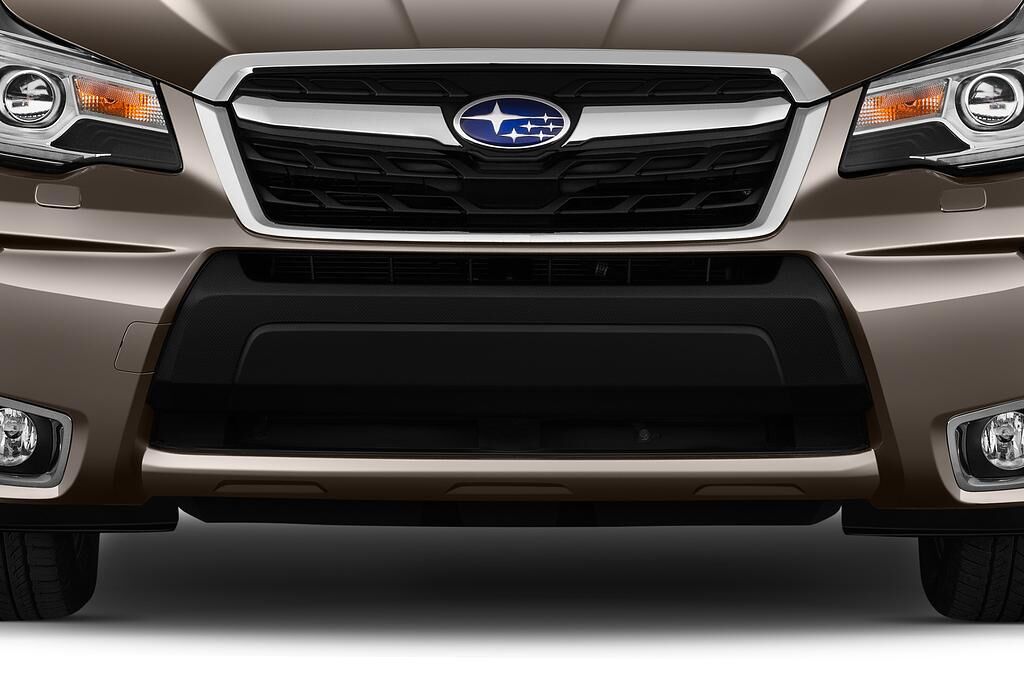Subaru Forester (Baujahr 2019) Exclusive + 5 Türen Kühlergrill und Scheinwerfer