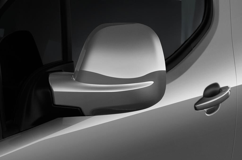 Citroen Berlingo (Baujahr 2019) XL Shine 5 Türen Außenspiegel