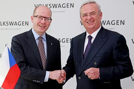 Tschechischer Premierminister Sobotka besucht Volkswagen Werk Wolfsburg