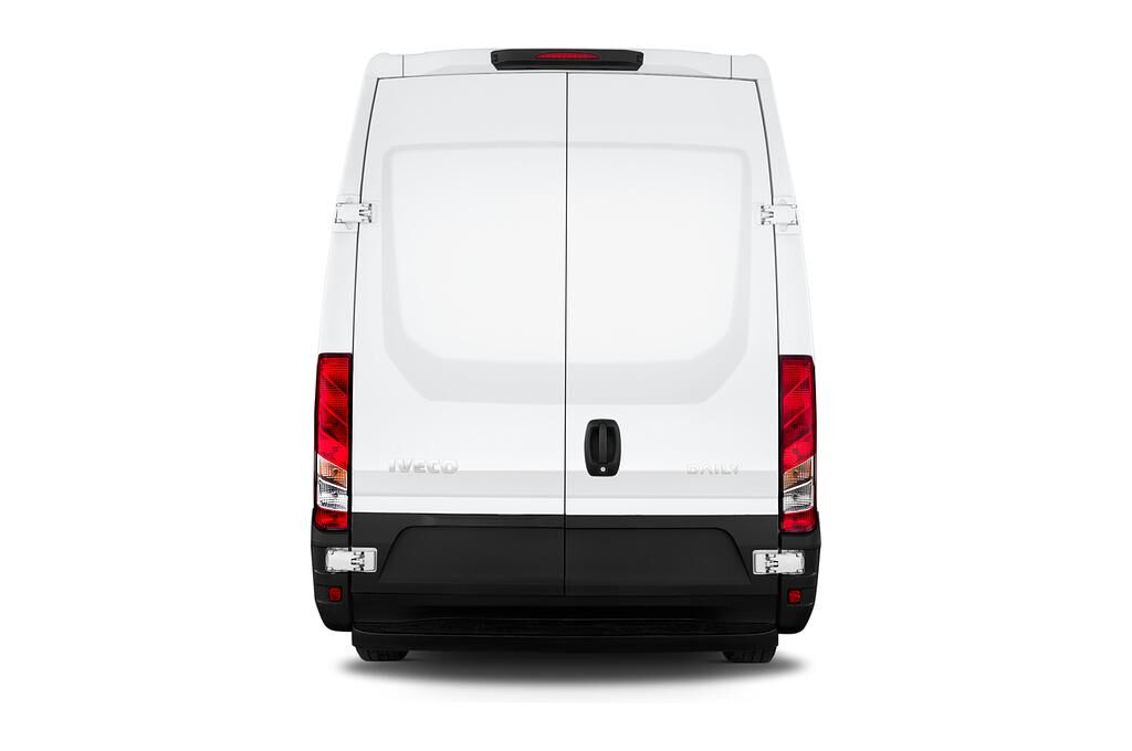 Iveco Daily (Baujahr 2018) - 4 Türen Heckansicht