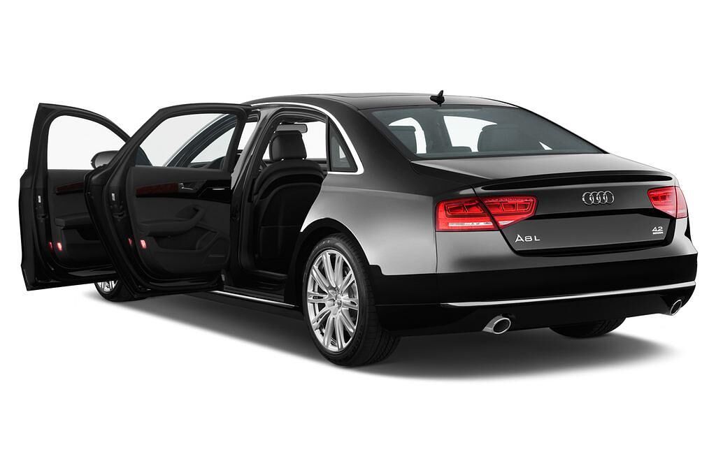 Audi A8 L (Baujahr 2011) L 4 Türen Tür geöffnet
