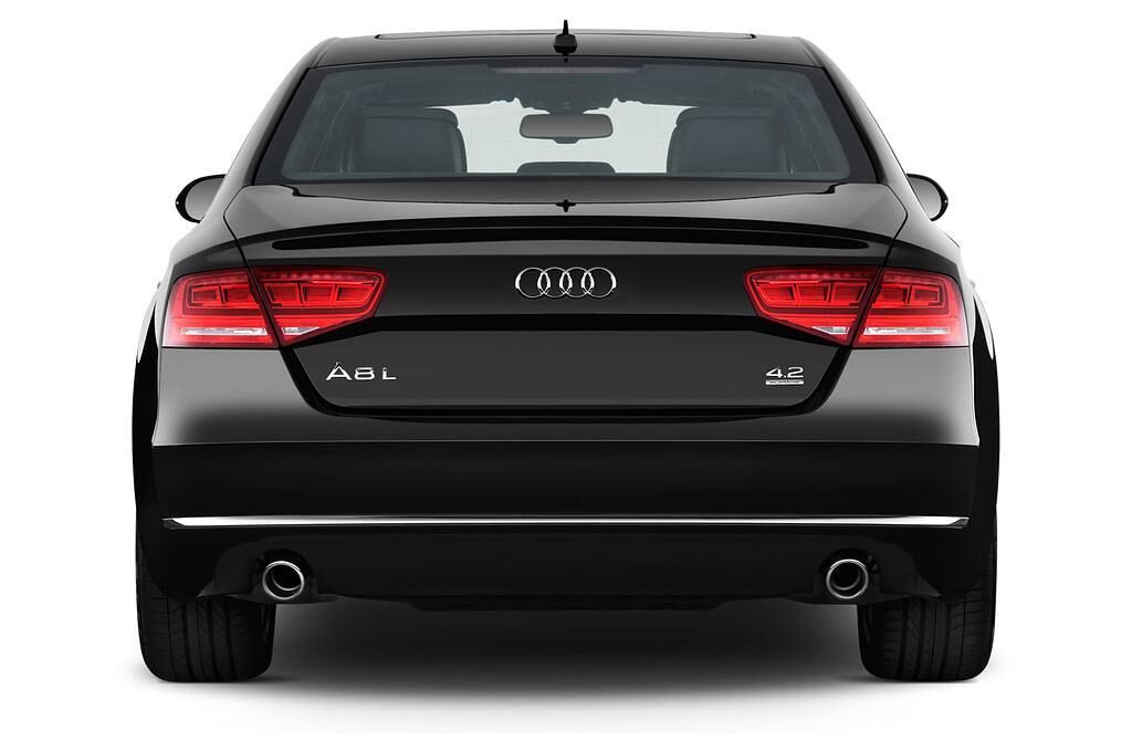 Audi A8 L (Baujahr 2011) L 4 Türen Heckansicht