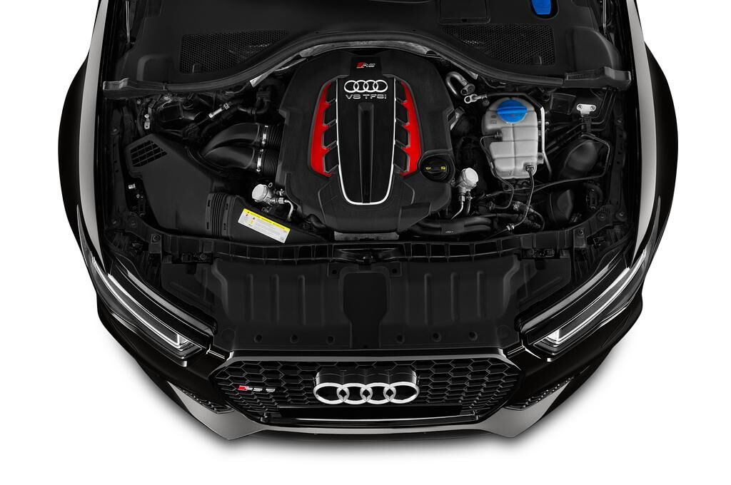 Audi RS 6 Avant (Baujahr 2019) - 5 Türen Motor
